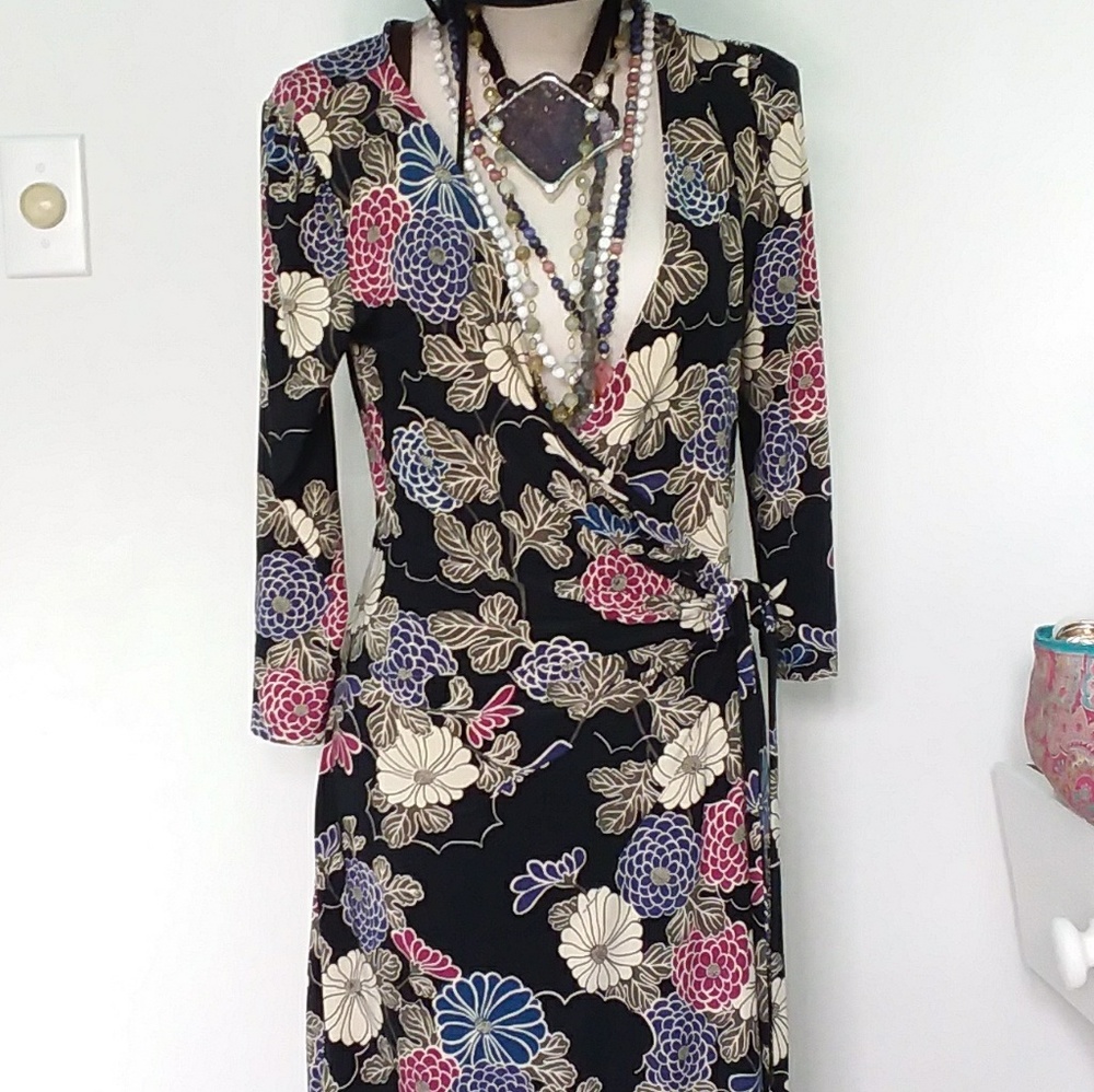 Gorgeous Vintage Wrap Dress.